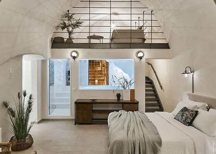 Hotel Winery 1870 Fira (Santorini)