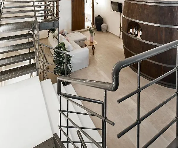 Winery 1870 5* Fira (Santorini)