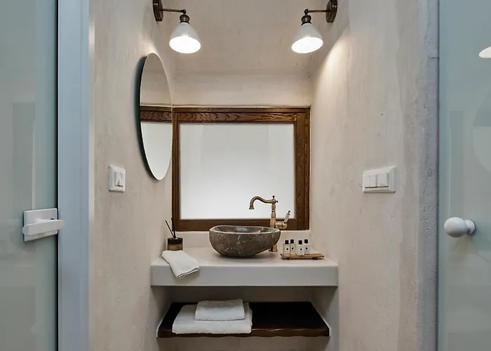 Hotel Winery 1870 Fira (Santorini)