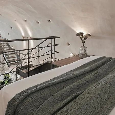 Winery 1870 Fira (Santorini)