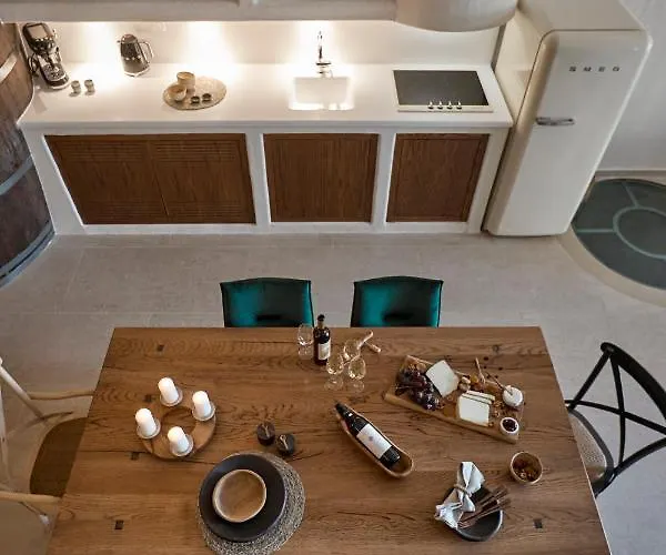 Otel Winery 1870 Fira (Santorini)